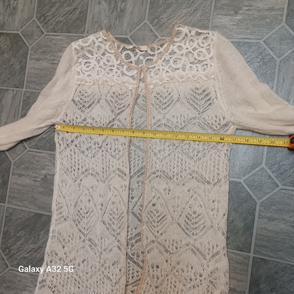 Mystree Size M Elegant Lace Cardigan - Picture 10 of 11
